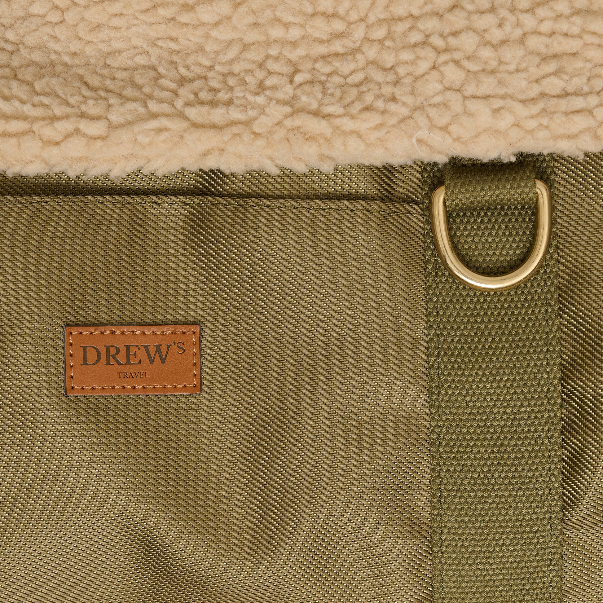 DREW'S DOGWEAR - LIMITED EDITION – Olive // Sportliche Hundetasche mit Teddyfleece-Innenfutter - OSSO BLU