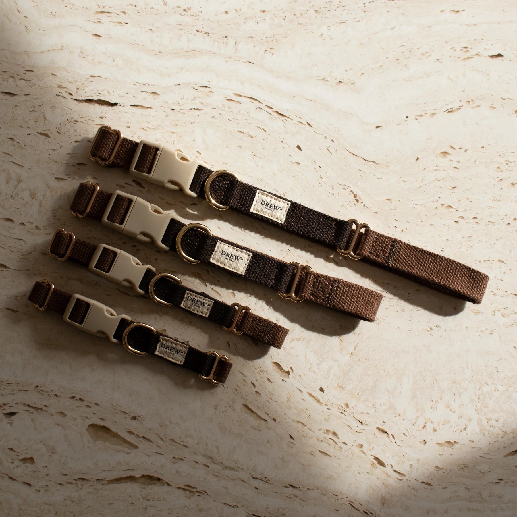 DREW'S DOGWEAR - Weiches & verstellbares Hundehalsband Chocolate - OSSO BLU