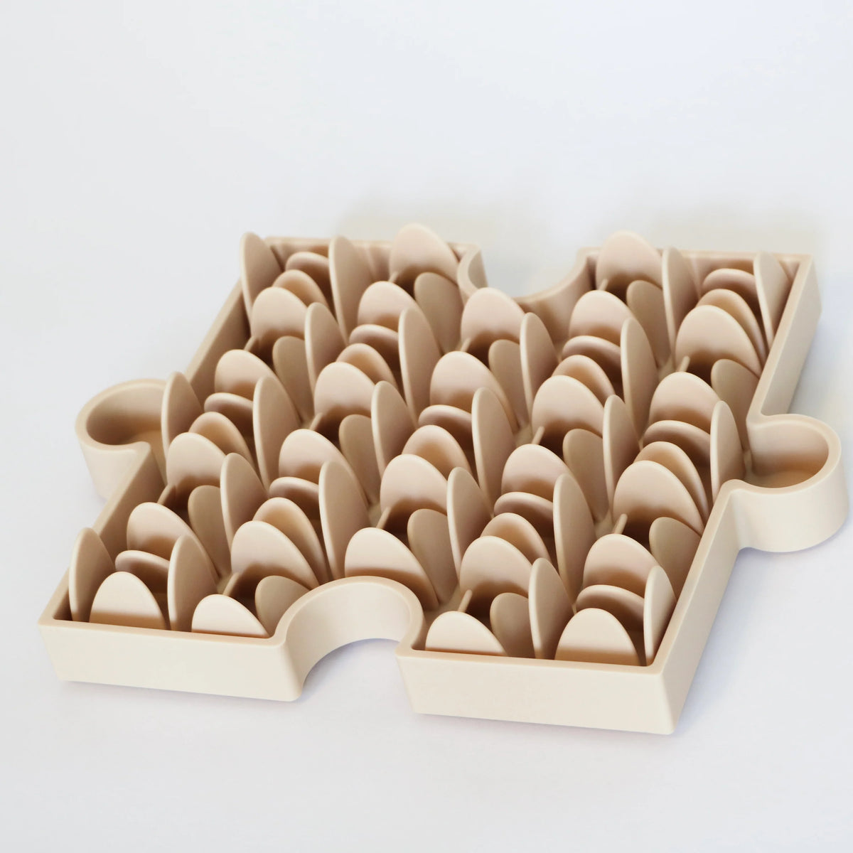 FURLOU – Puzzle Schleckmatte Creme