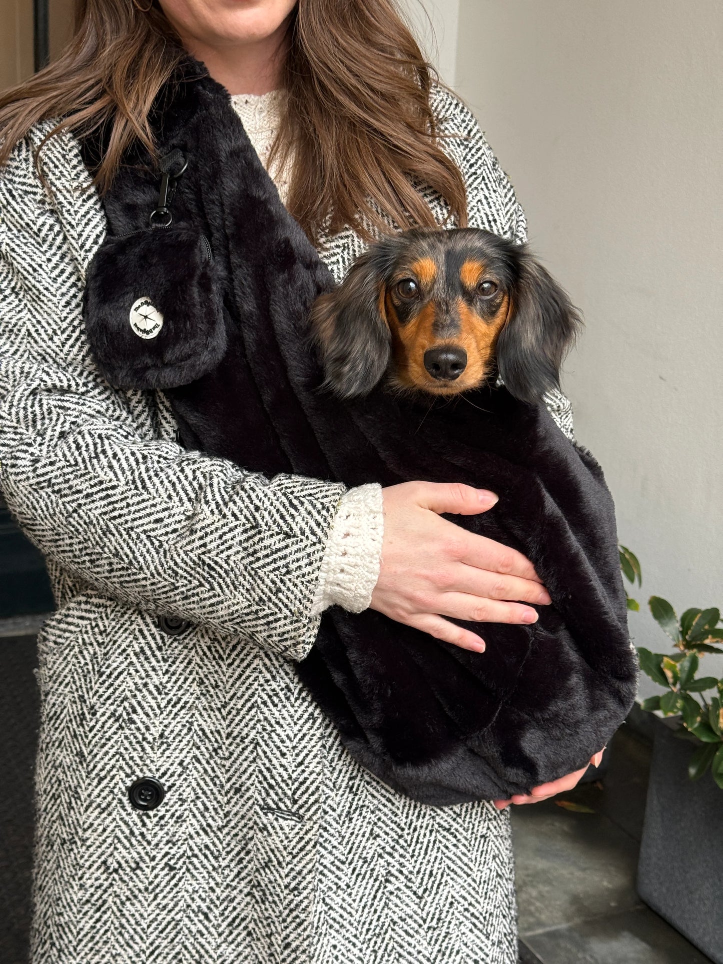 THE DOG LABEL - TDL – Fluffy Schwarz - OSSO BLU