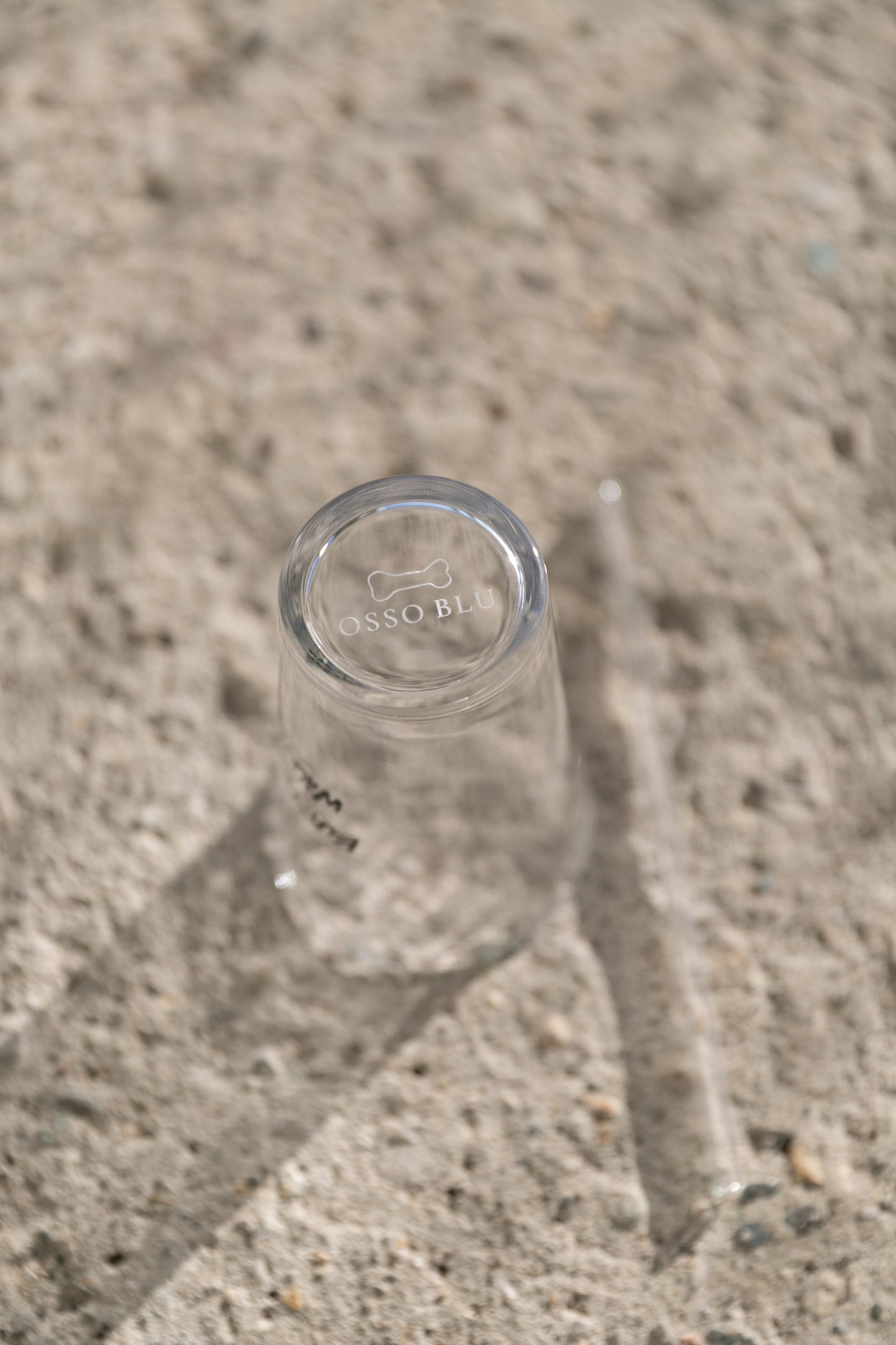 OSSO BLU - Glas mit Strohhalm "BUT FIRST WALKIES" - OSSO BLU